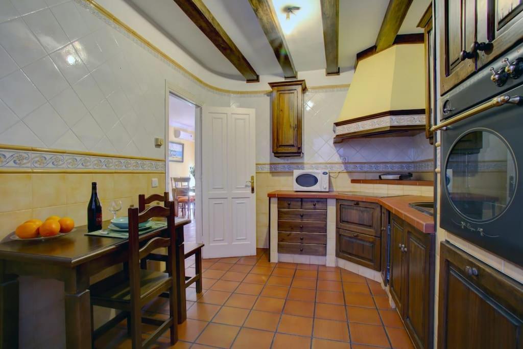 Apartamento Duplex Centro Con Garaje Gratuito Ronda Luaran gambar